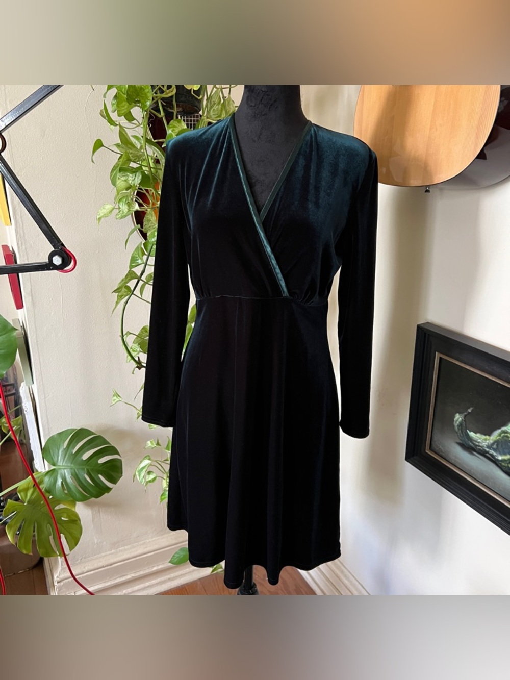 Vtg 90s KC Spencer Green Velvet Long Sleeved Dress - Size 8P